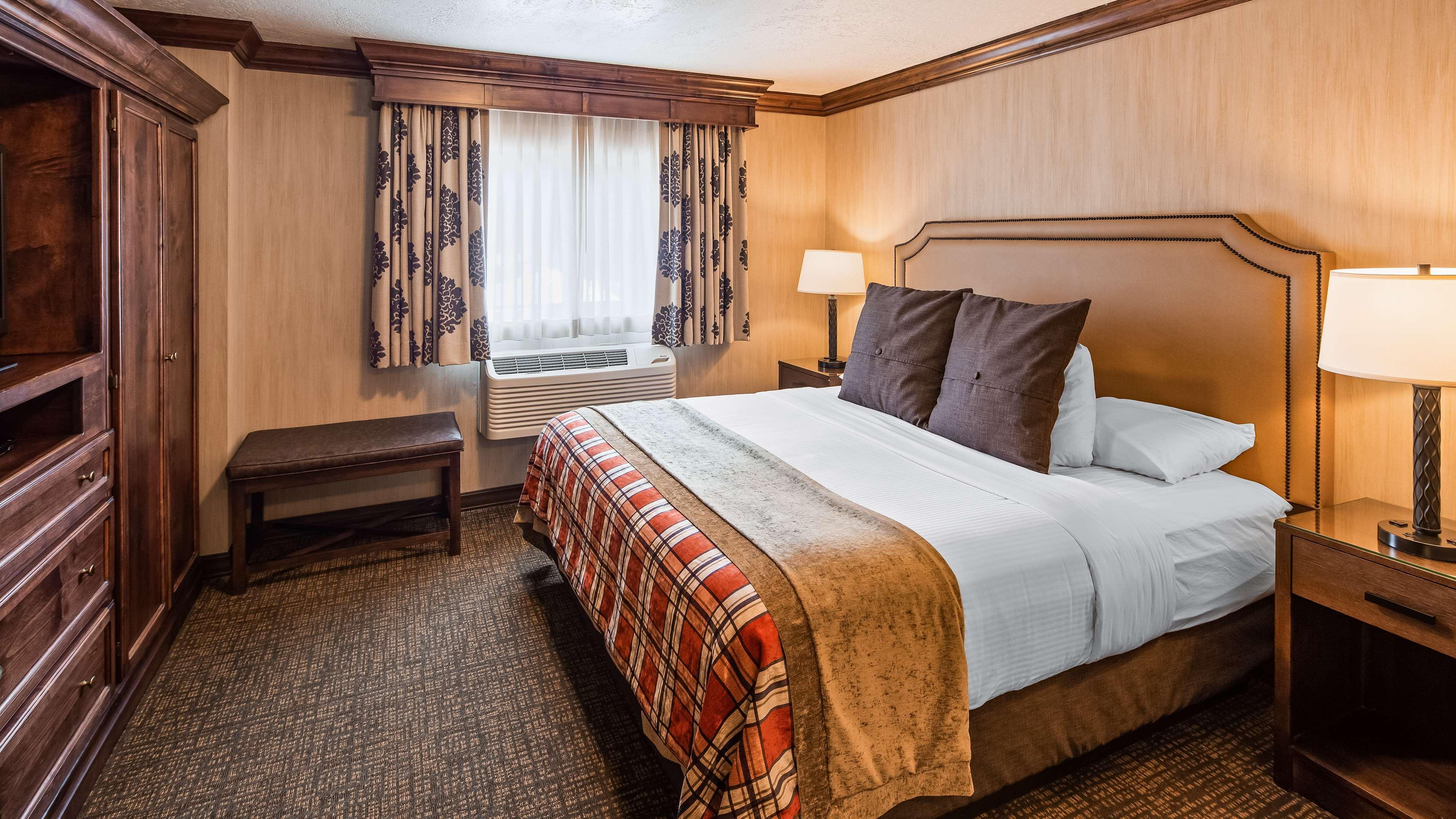 Best Western Plus Flathead Lake Inn And Suites Kalispell Exterior photo